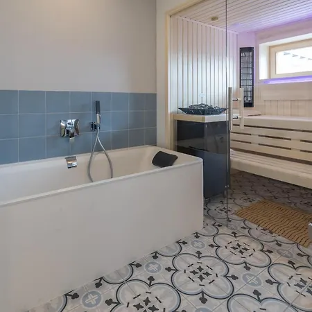 Hotel Vier Jahreszeiten Klimaneutral 4*